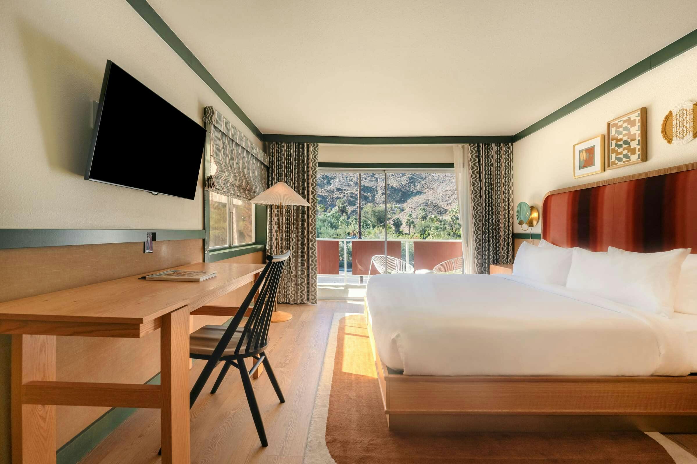 Hotel Royal Sun Palm Springs photo 2