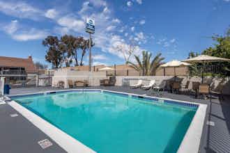 Hotel Best Western Country Inn photo 1