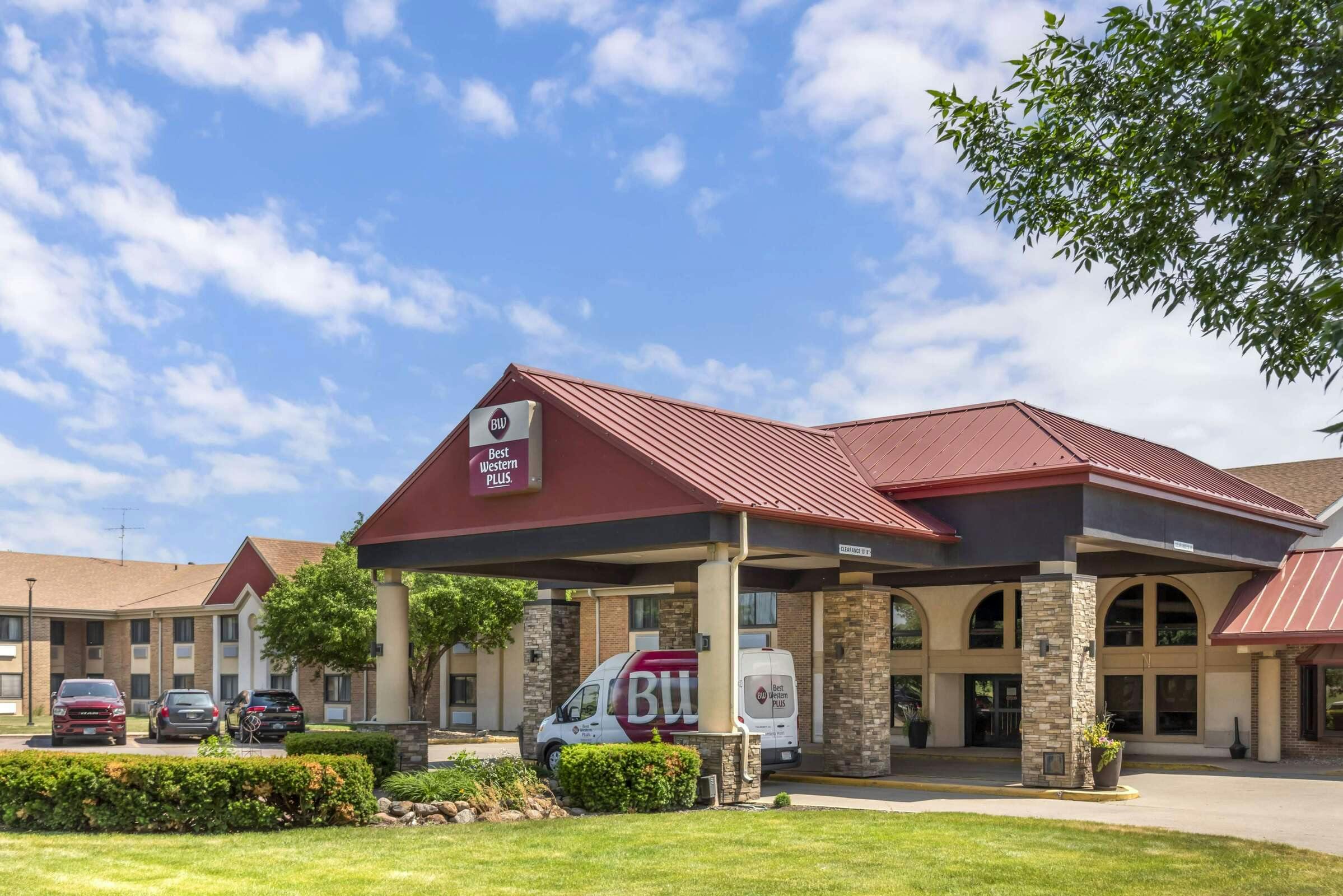 Best Western Plus Ramkota Hotel