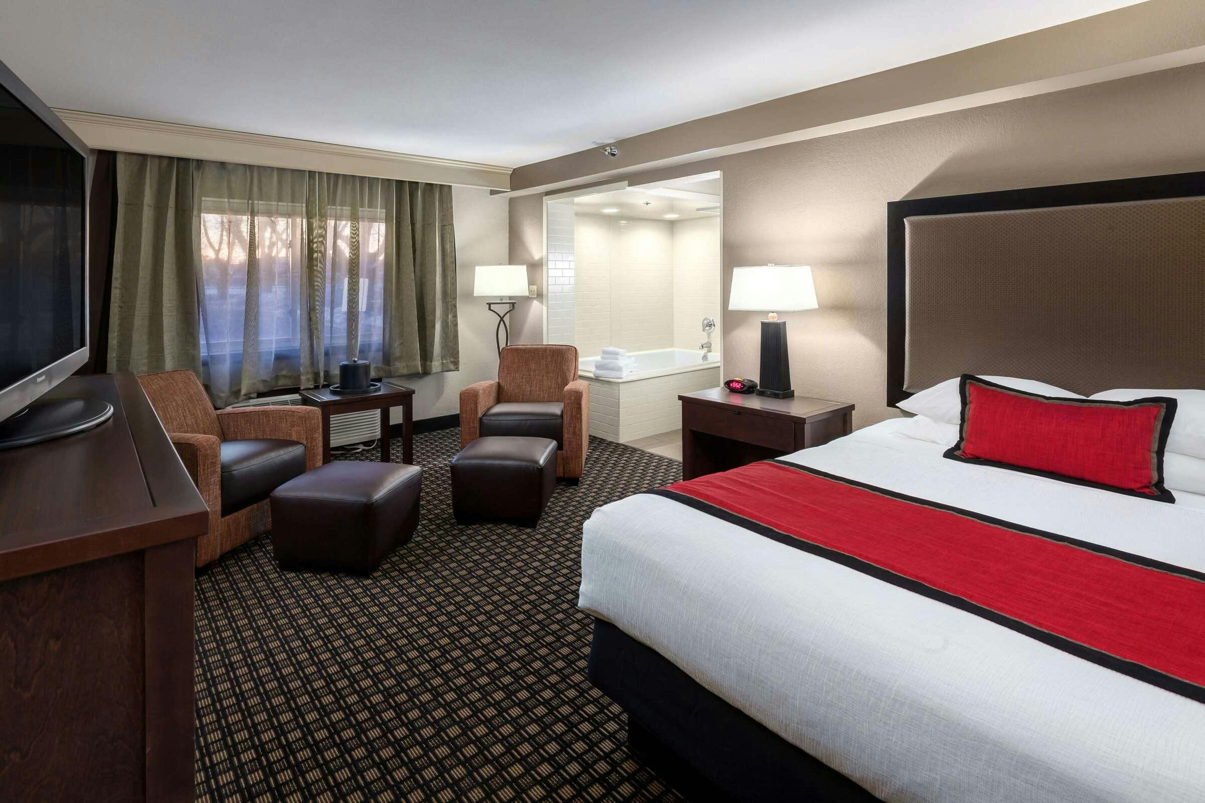 Hotel Best Western Plus Ramkota Hotel photo 2