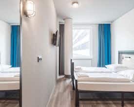 Hotel a&o Köln Neumarkt photo 5