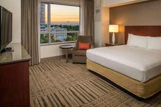 Hotel Hilton Vancouver Washington photo 2