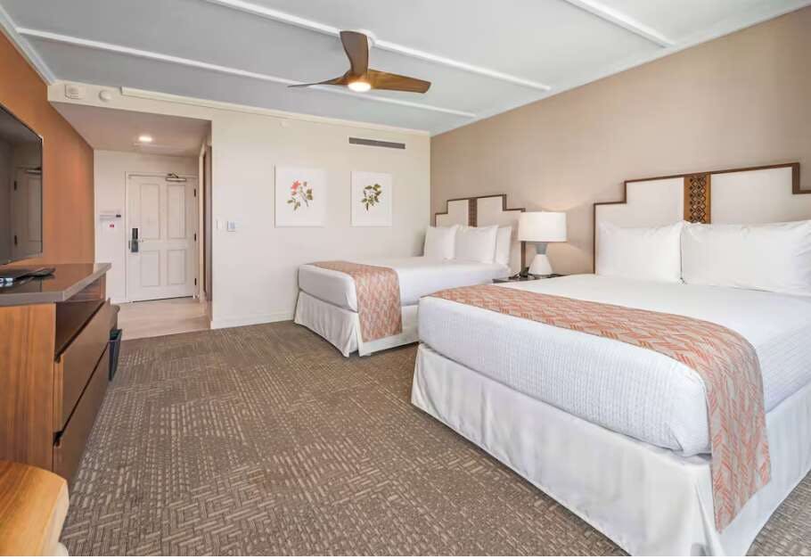 Hotel OUTRIGGER Kaanapali Beach Resort photo 1