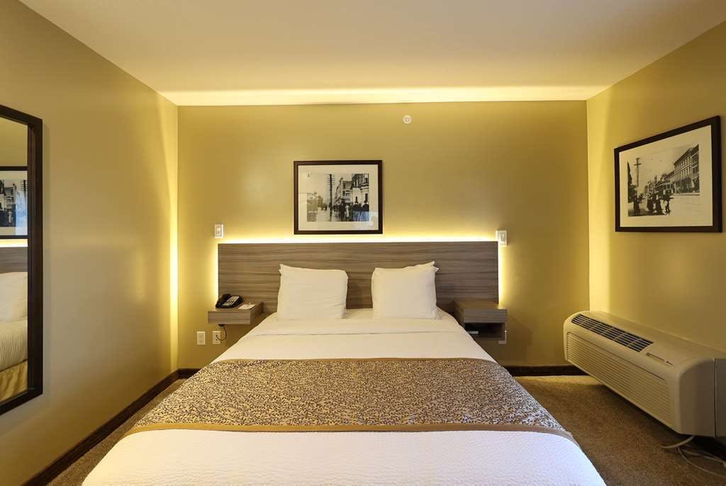 Hotel Days Inn by Wyndham Surrey photo 3