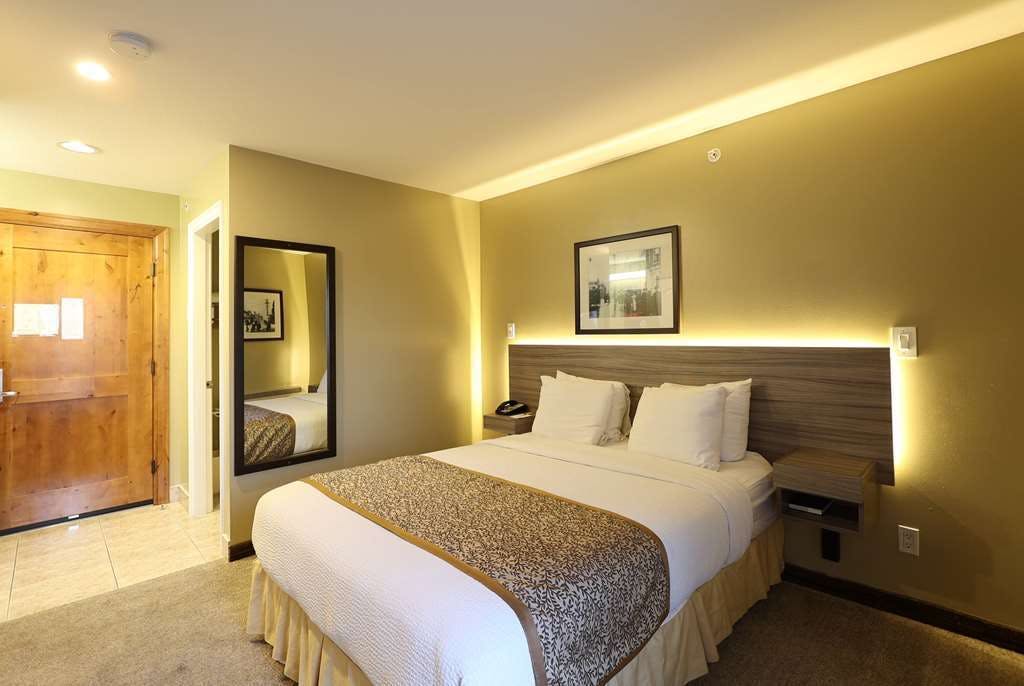 Hotel Days Inn by Wyndham Surrey photo 2