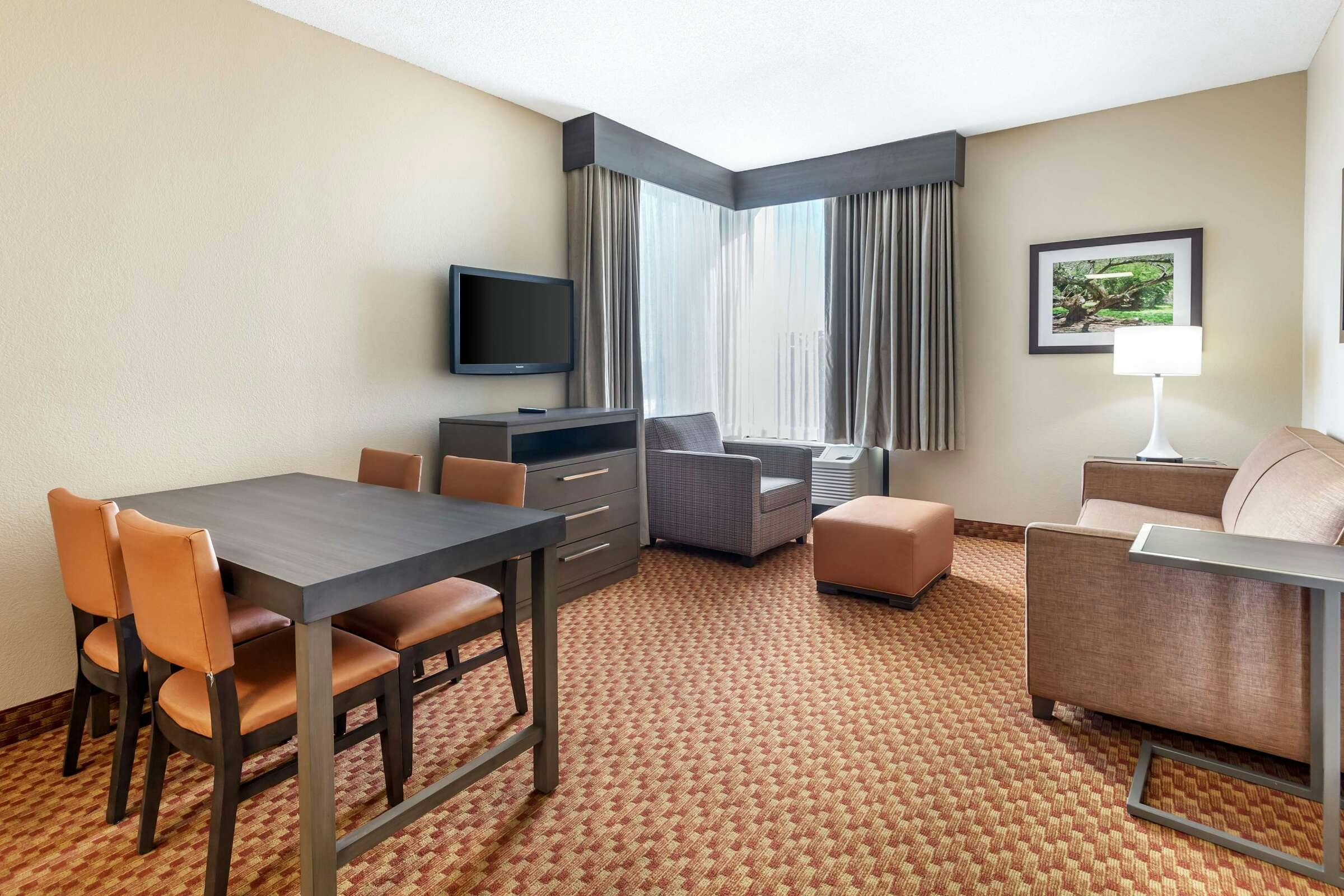 Hotel Best Western Plus Kendall Hotel & Suites photo 2