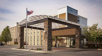 Best Western Plus Strongsville Cleveland