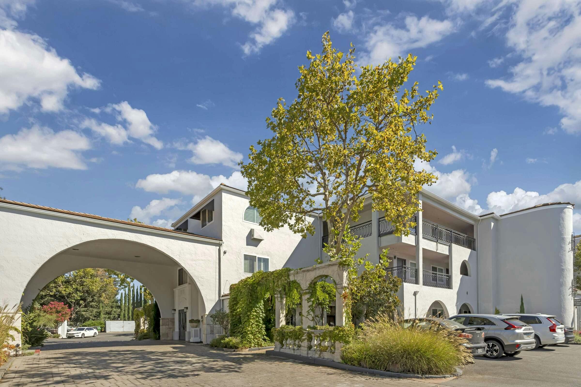 Hotel Best Western Dry Creek Inn photo 2