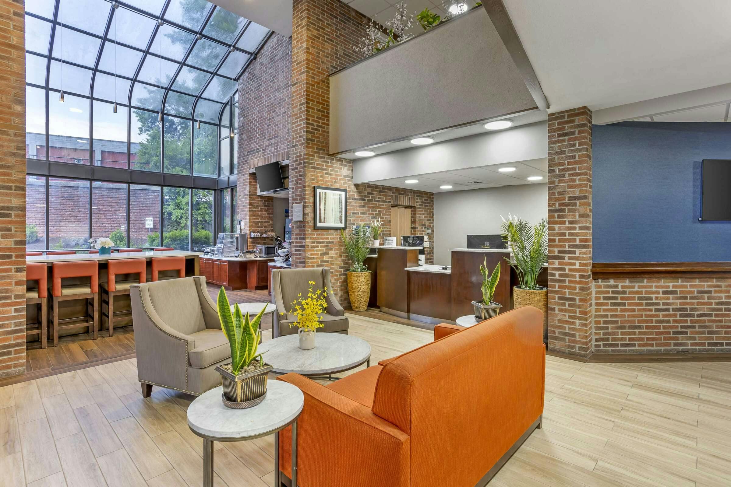 Hotel Best Western Danbury/Bethel photo 2