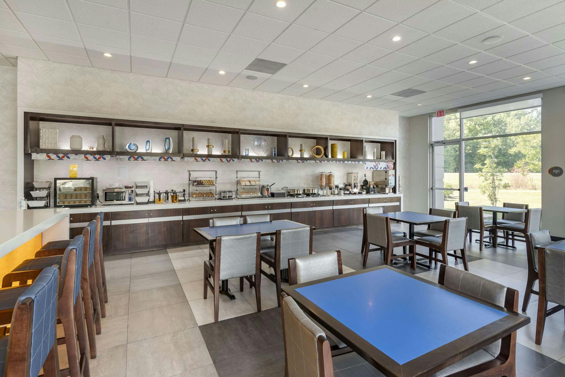 Hotel Glō Best Western Savannah Gateway I 95 photo 1