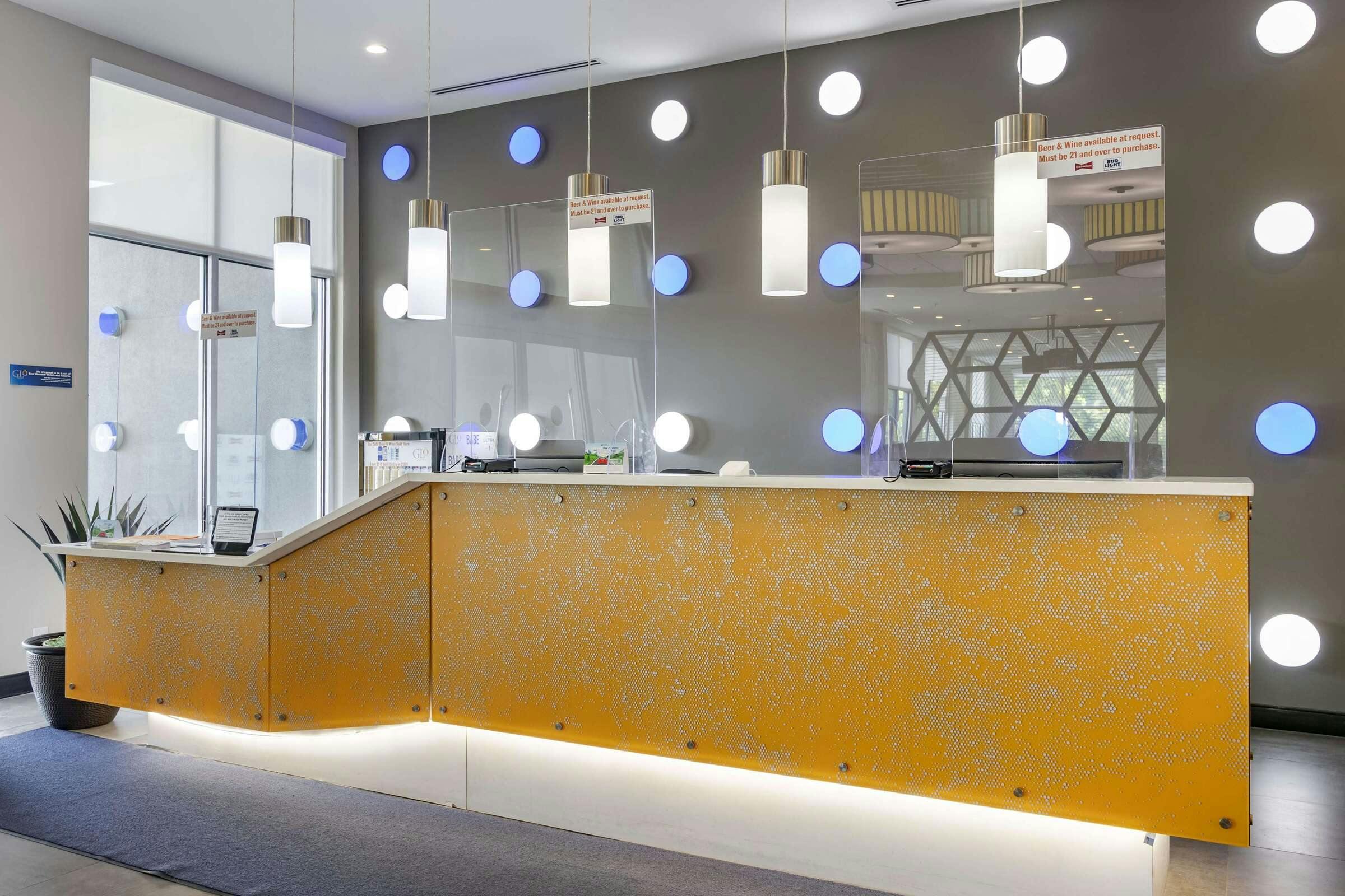 Hotel Glō Best Western Savannah Gateway I 95 photo 4