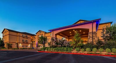 Best Western Plus Zion West Hotel