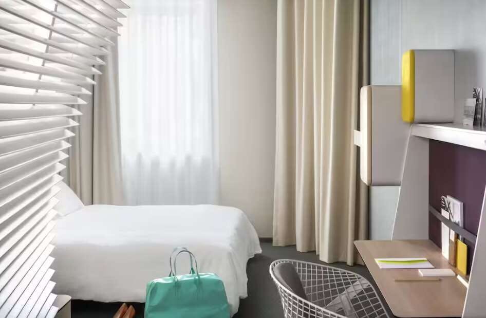 Hotel OKKO Hotels Nantes Centre Ville photo 1