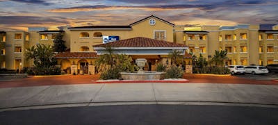 Best Western Moreno Hotel & Suites