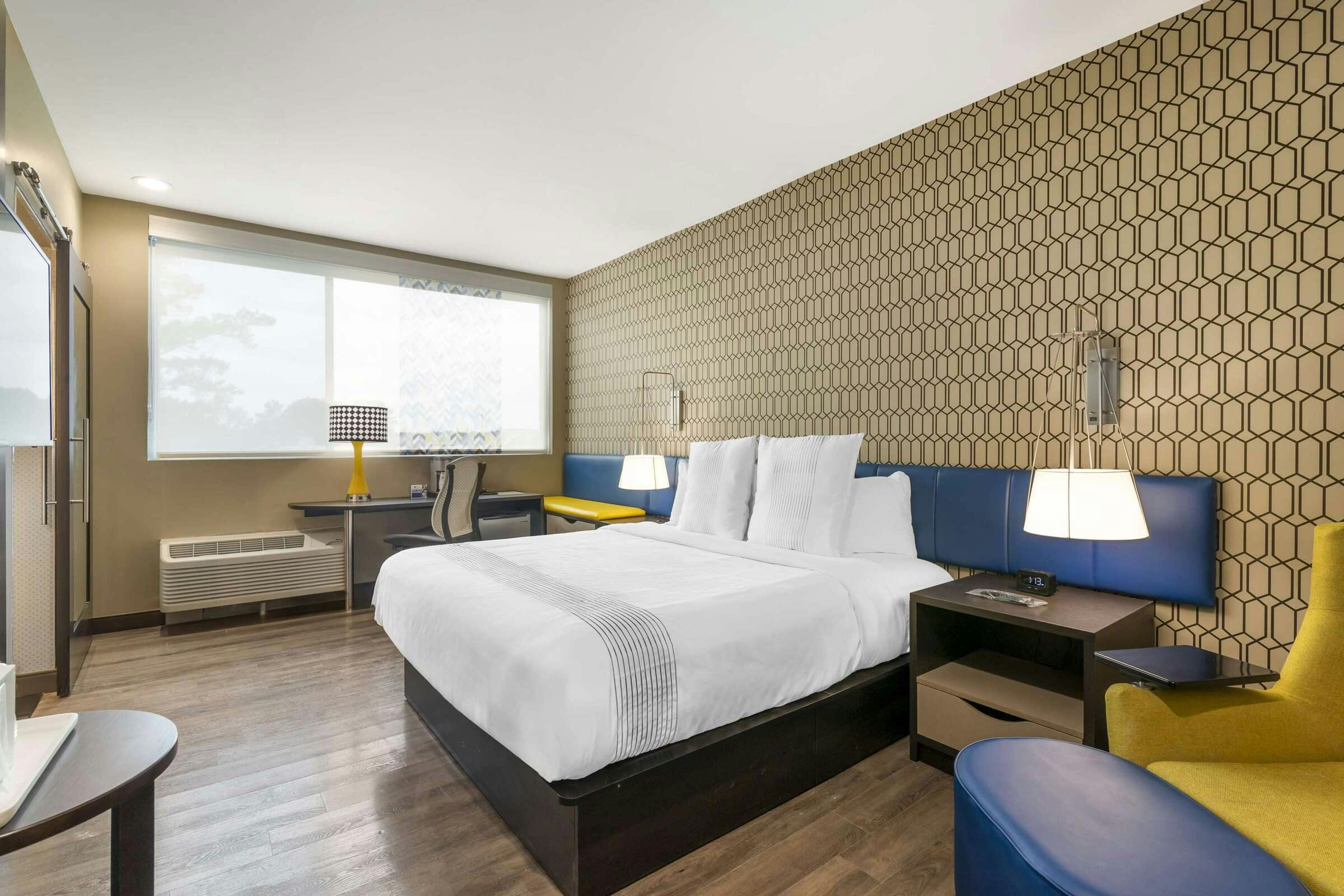 Hotel Glō Best Western Pooler Savannah Airport Hotel photo 1