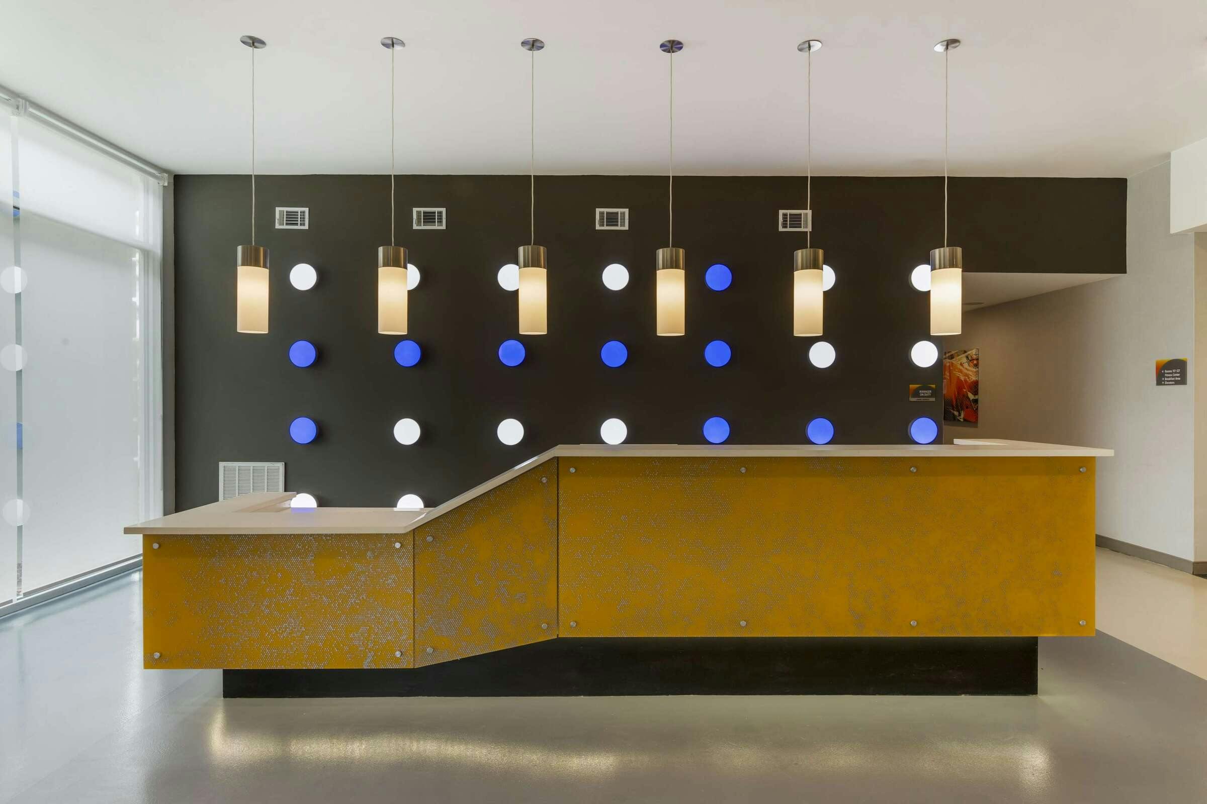 Hotel Glō Best Western Pooler Savannah Airport Hotel photo 2