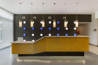 Hotel Glō Best Western Pooler Savannah Airport Hotel photo 2