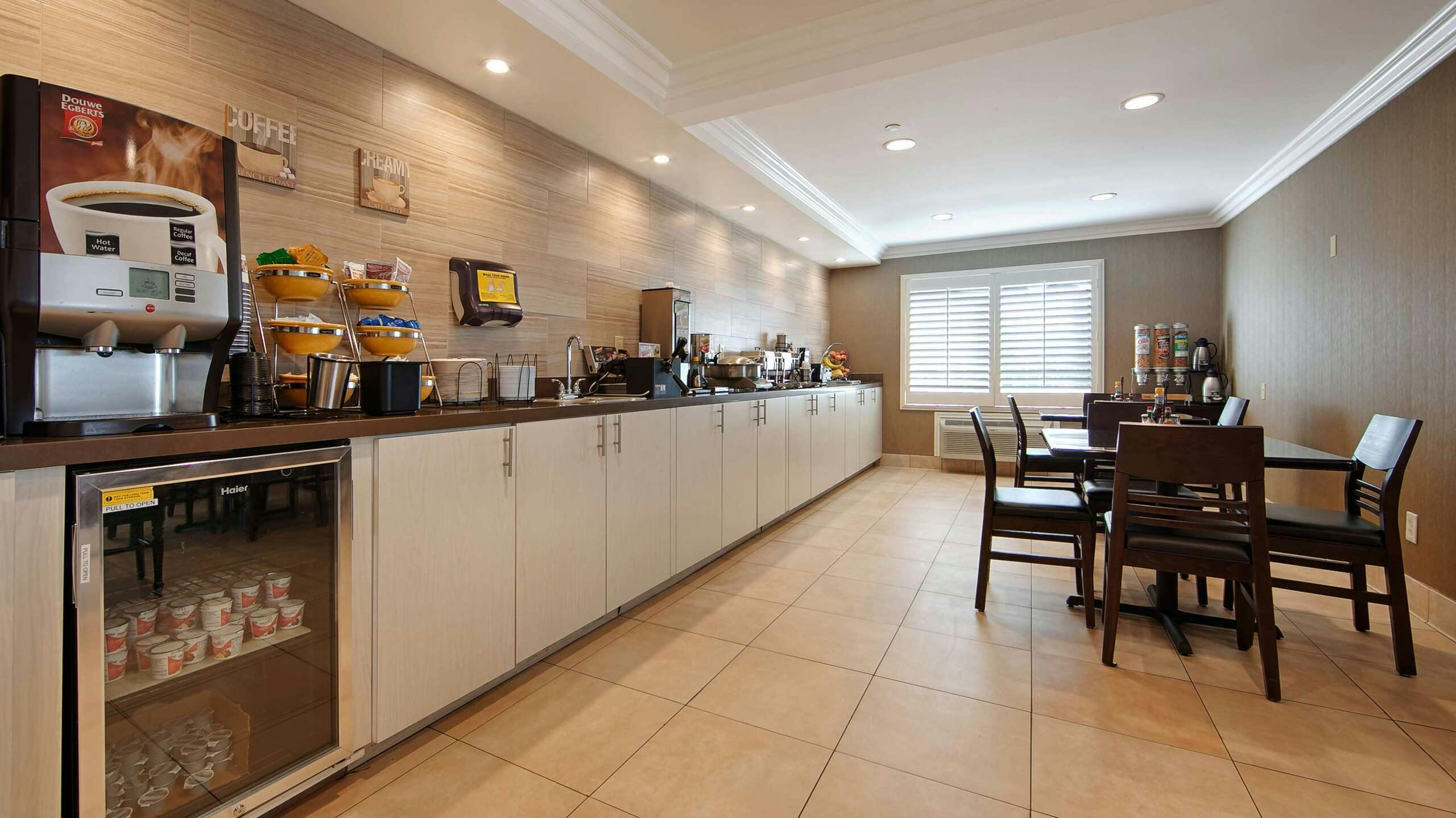 Hotel Best Western Burbank Airport Inn photo 1