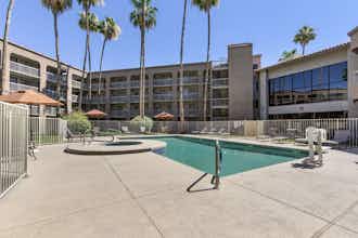 Hotel Best Western Plus Scottsdale Thunderbird Suites photo 4