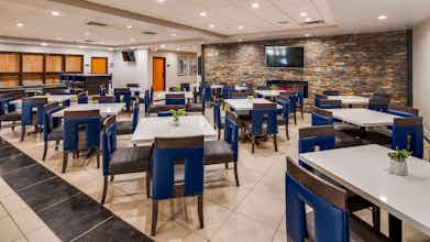 Hotel Best Western Plus Champaign/Urbana Inn photo 4