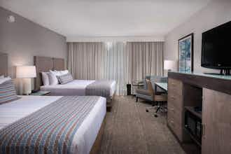 Hotel Best Western Plus Agate Beach Inn photo 2