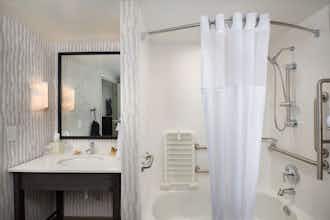 Hotel Best Western Plus Agate Beach Inn photo 5