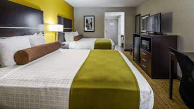 Hotel Best Western Plus Hanes Mall Hotel photo 1