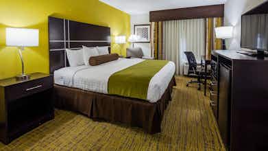 Hotel Best Western Plus Hanes Mall Hotel photo 5