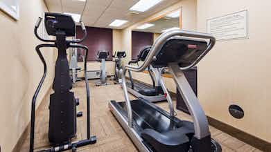 Hotel Best Western Airport Inn & Suites Cleveland photo 3