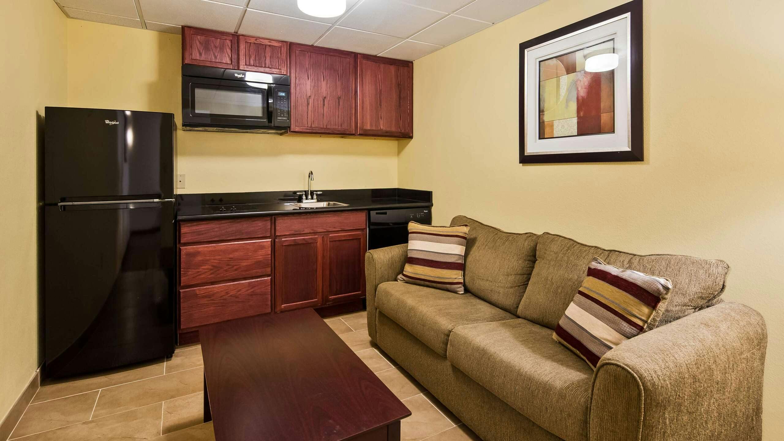 Hotel Best Western Airport Inn & Suites Cleveland photo 4