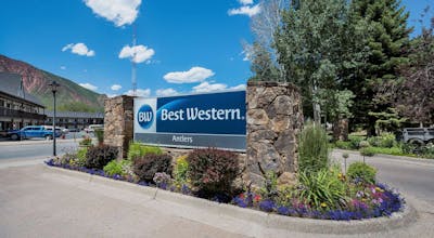 Best Western Antlers
