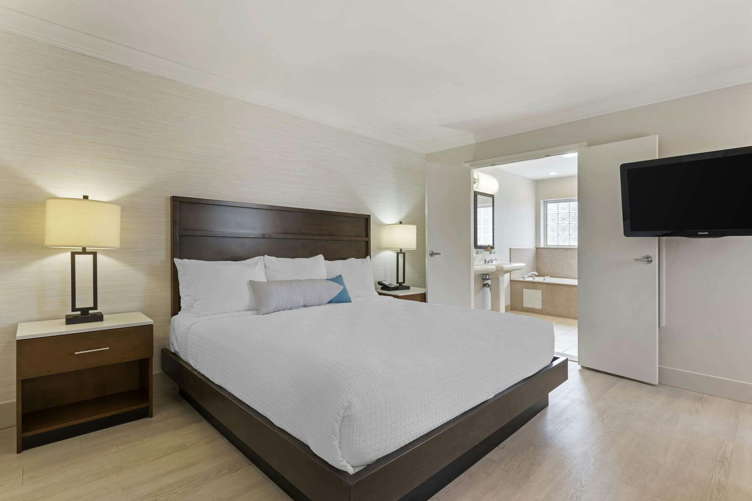 Hotel Best Western Plus All Suites Inn photo 1