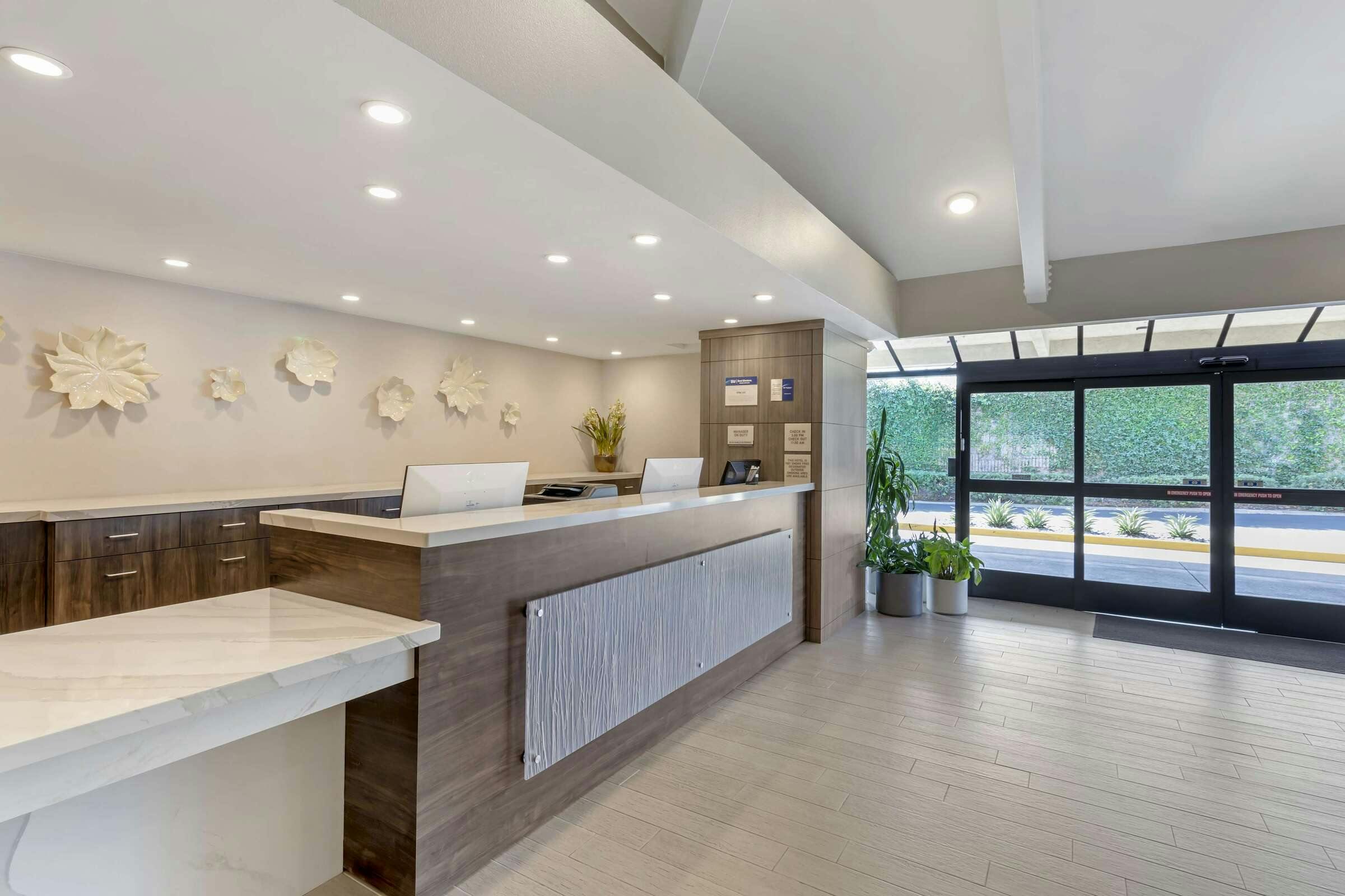 Hotel Best Western Plus Executive Inn photo 3