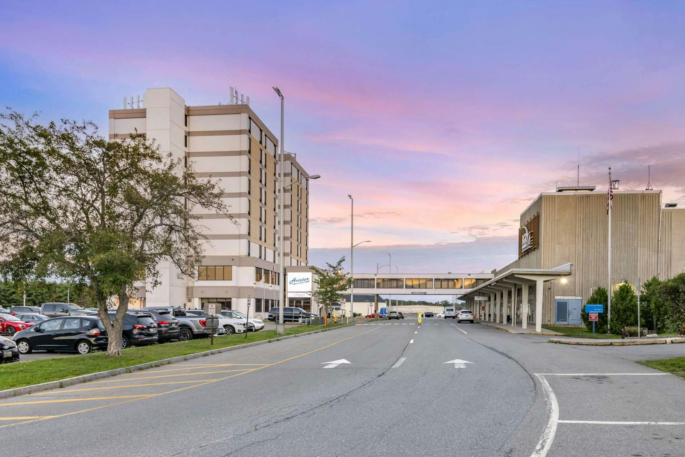 Hotel Bangor Aviator Hotel, Bw Premier Collection photo 2