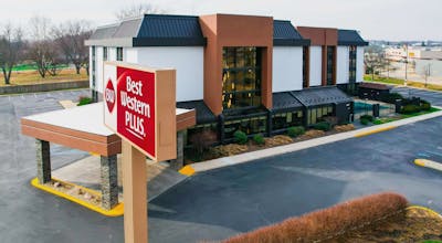 Best Western Plus Indianapolis North At Pyramids