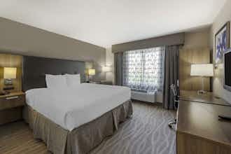 Hotel Best Western Plus Nashville Airport Hotel photo 2