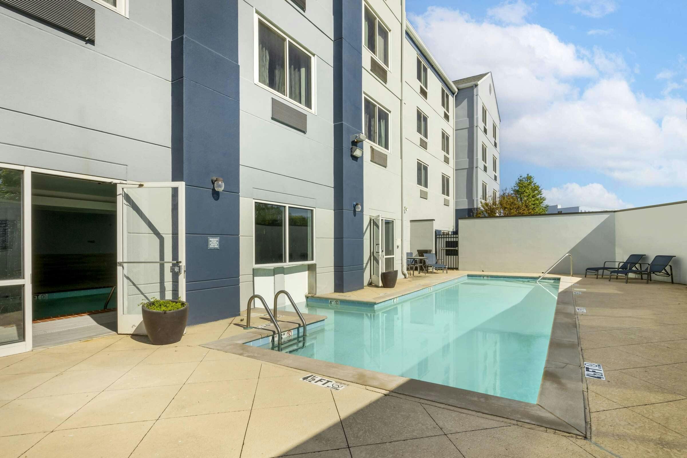 Hotel Best Western Plus Nashville Airport Hotel photo 3