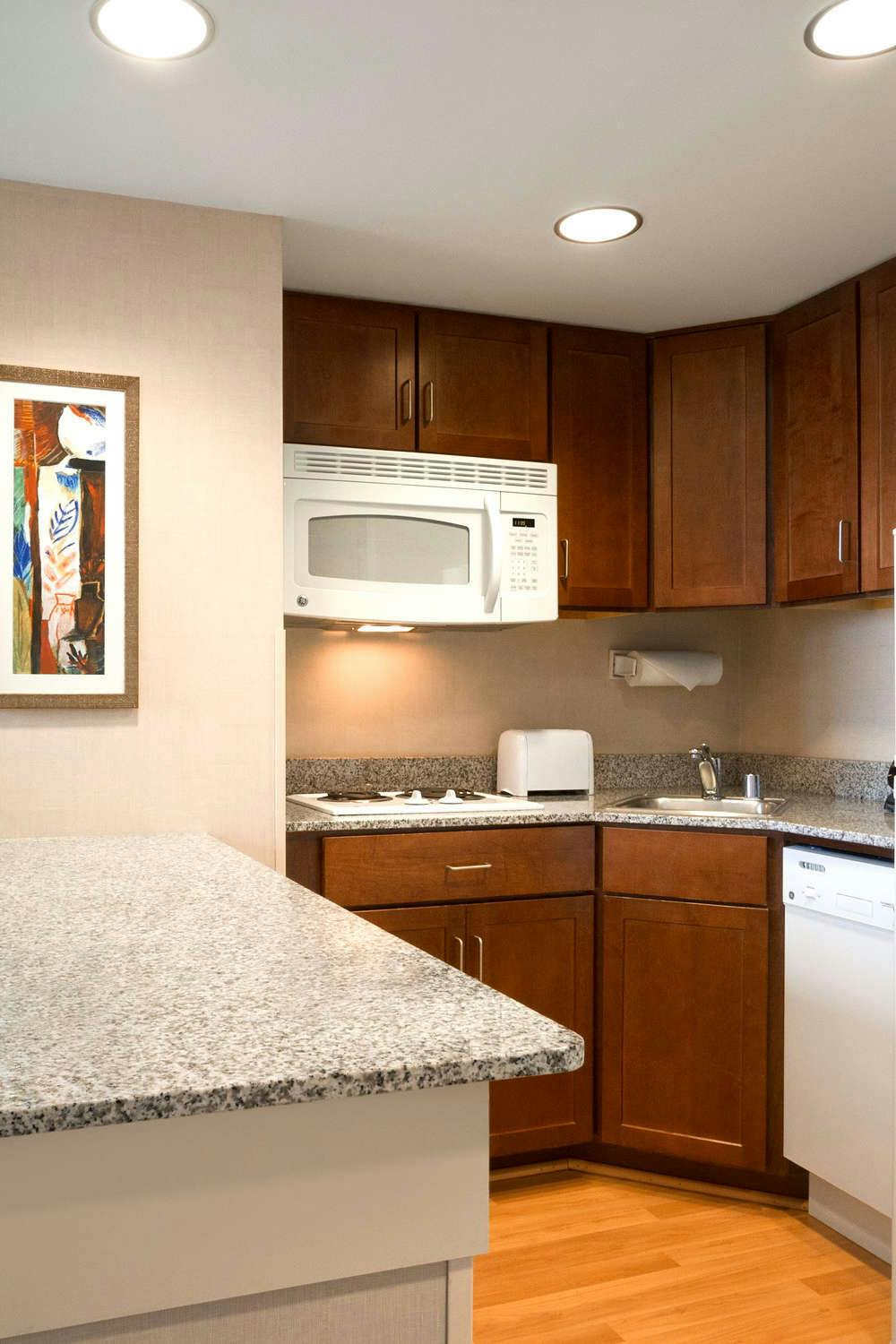 Hotel Homewood Suites by Hilton Baltimore Inner Harbor photo 4