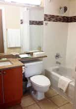 Hotel Executive Hotel Vancouver Airport photo 4