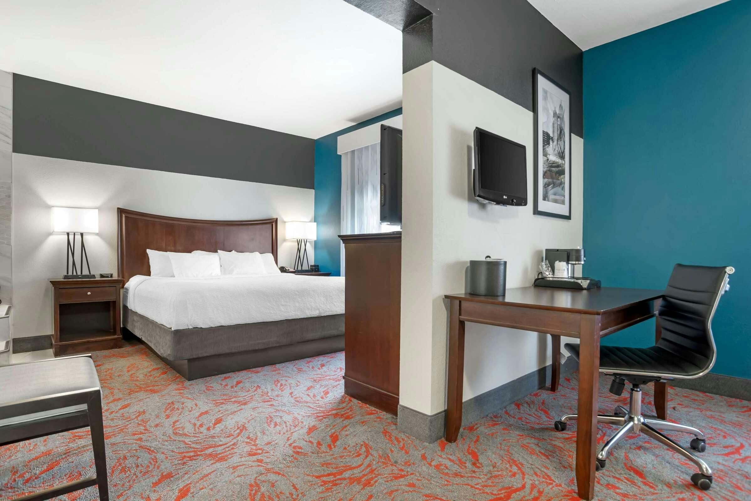 Hotel Best Western Plus Daphne Inn & Suites photo 1