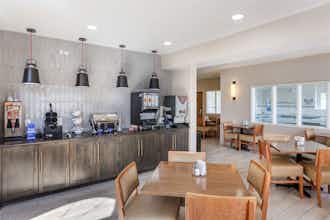 Hotel BEST WESTERN Holiday Hills photo 5