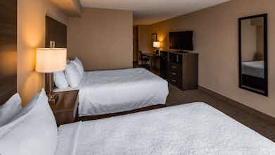 Hotel Best Western East Towne Suites photo 1