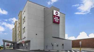 Best Western Plus Philadelphia Pennsauken Hotel