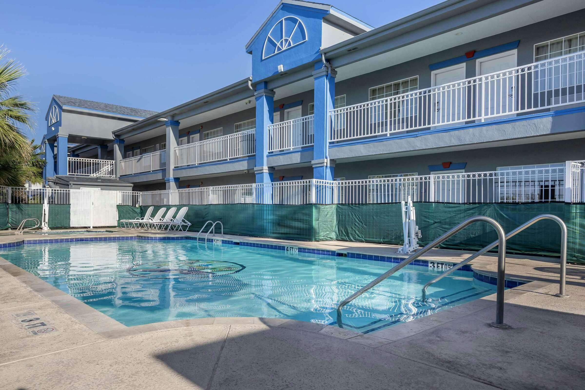 Hotel Best Western Anthony/West El Paso photo 4