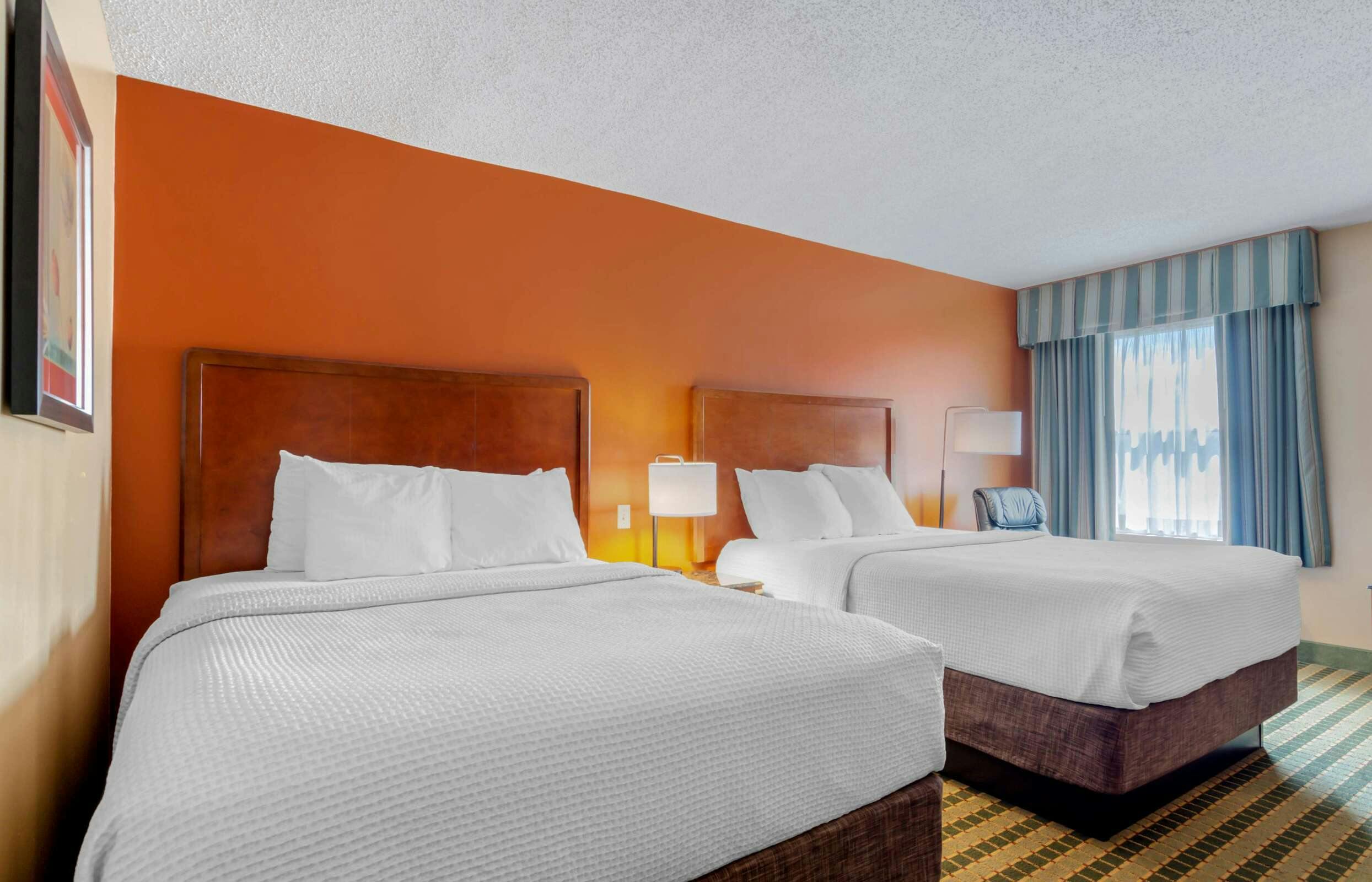 Hotel Best Western Plus Inn At Valley View photo 3