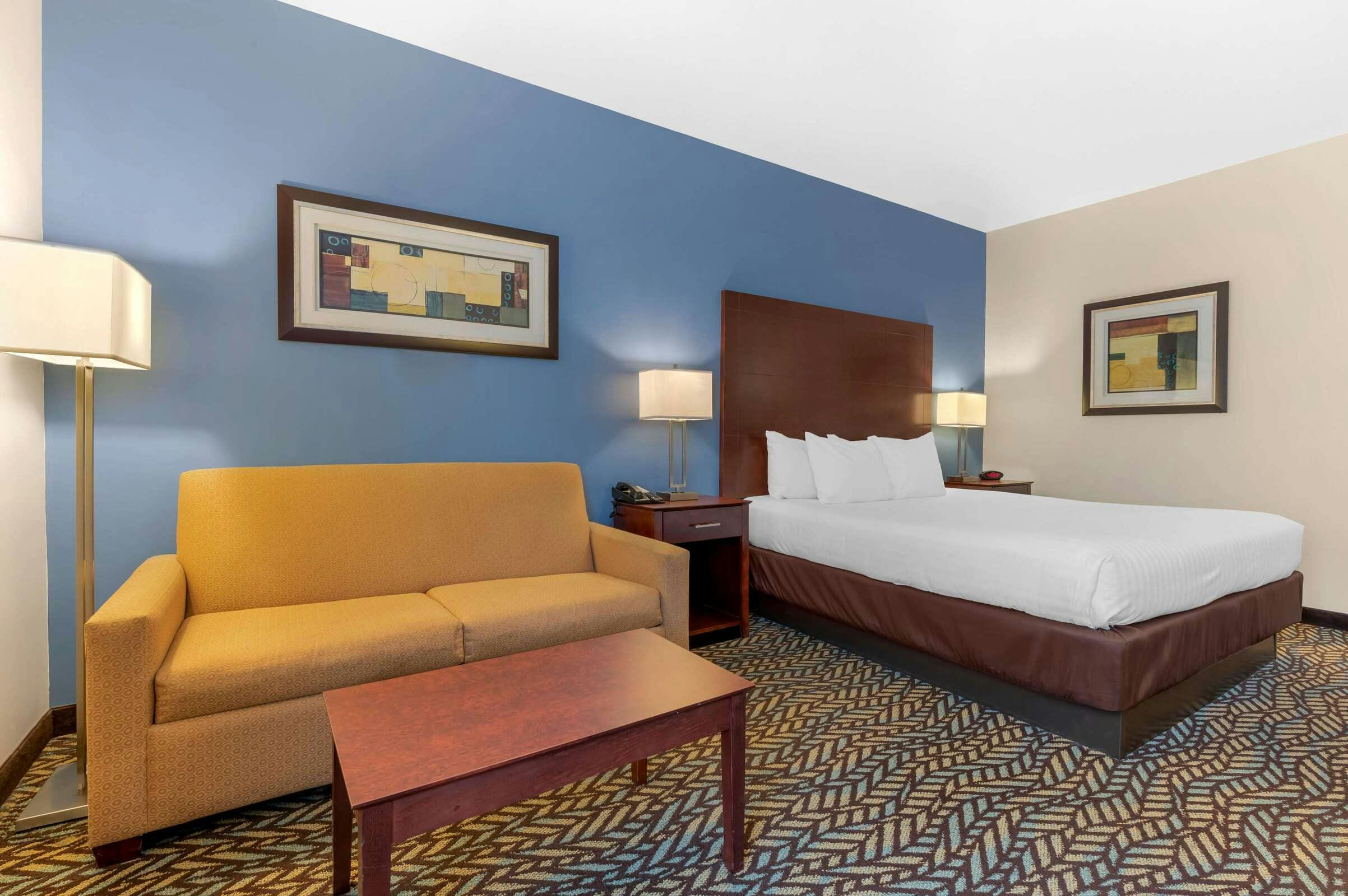 Hotel Best Western Plus Covered Bridge Inn photo 1