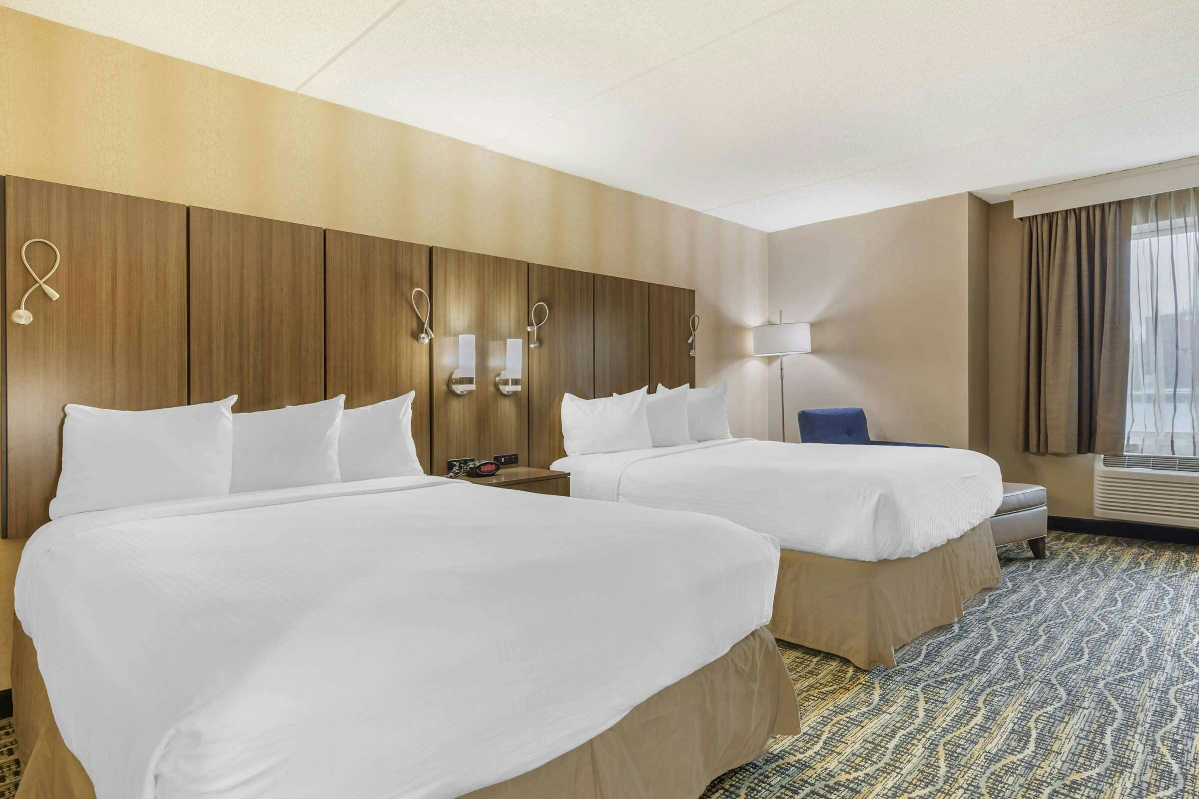 Hotel Best Western Plus New Englander photo 1