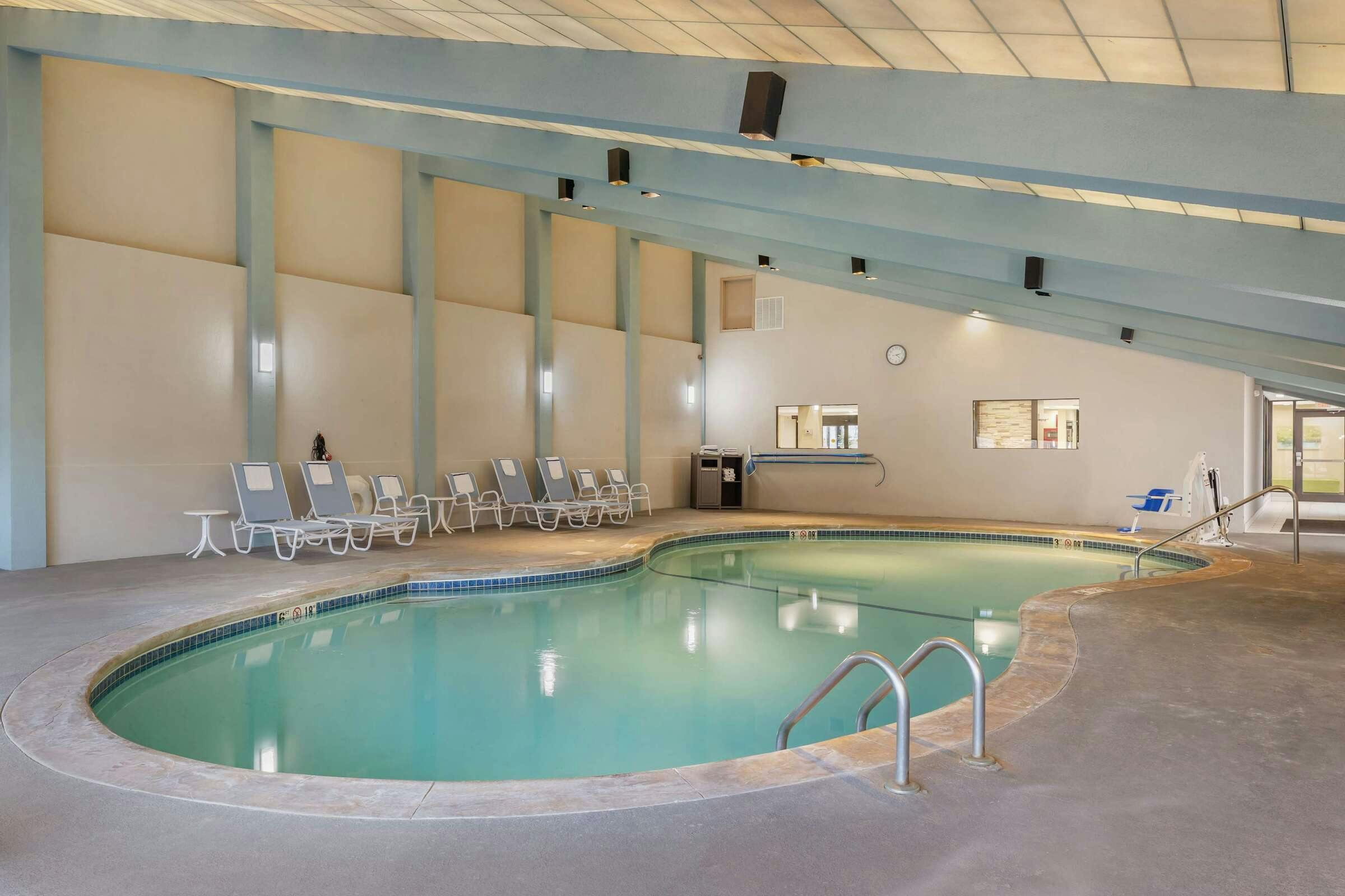 Hotel Best Western Plus New Englander photo 2