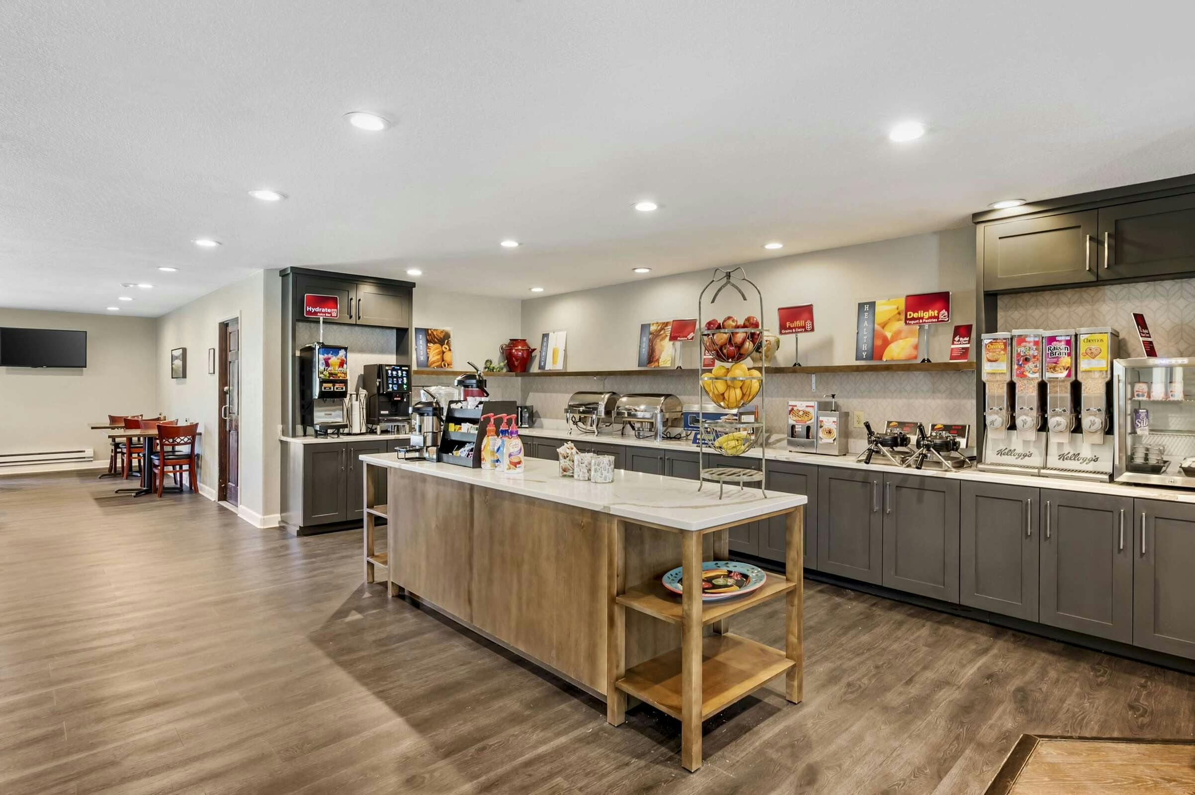 Hotel Best Western Plus Eagle Lodge & Suites photo 3