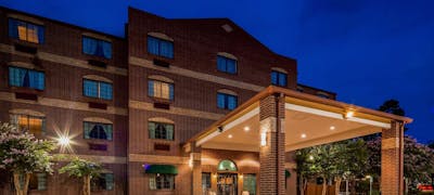 Best Western Plus The Woodlands